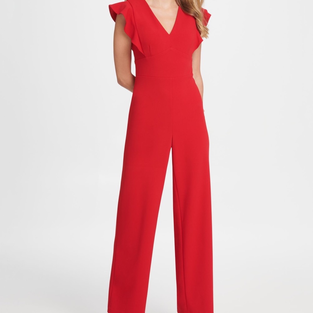 New size 14 red jumpsuit, beautiful, sliming